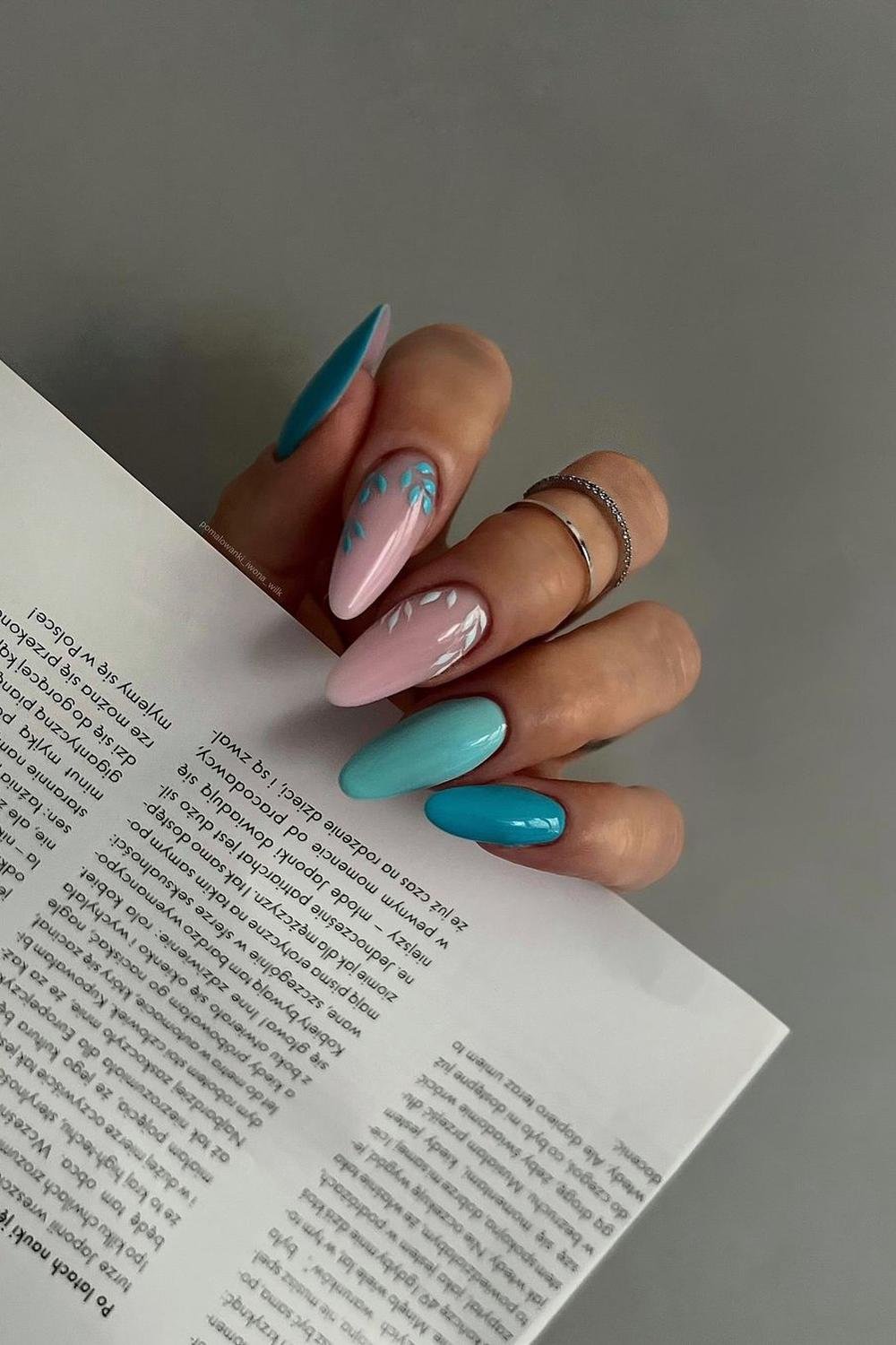 7 - Picture of Nail Trends 2024