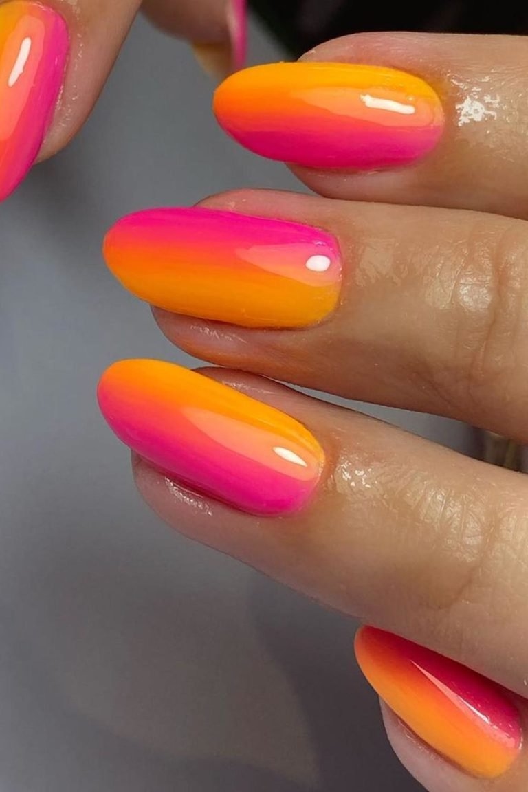 39 Adorable Pink and Orange Nails for Your Summer Mani Inspo