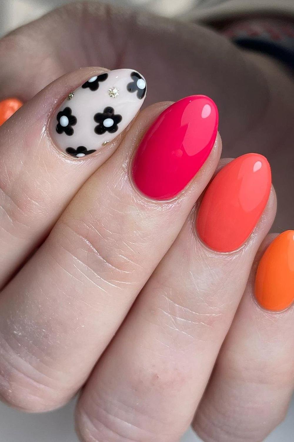13 - Picture of Pink and Orange Nails