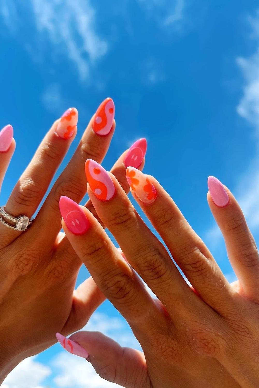 23 - Picture of Pink and Orange Nails