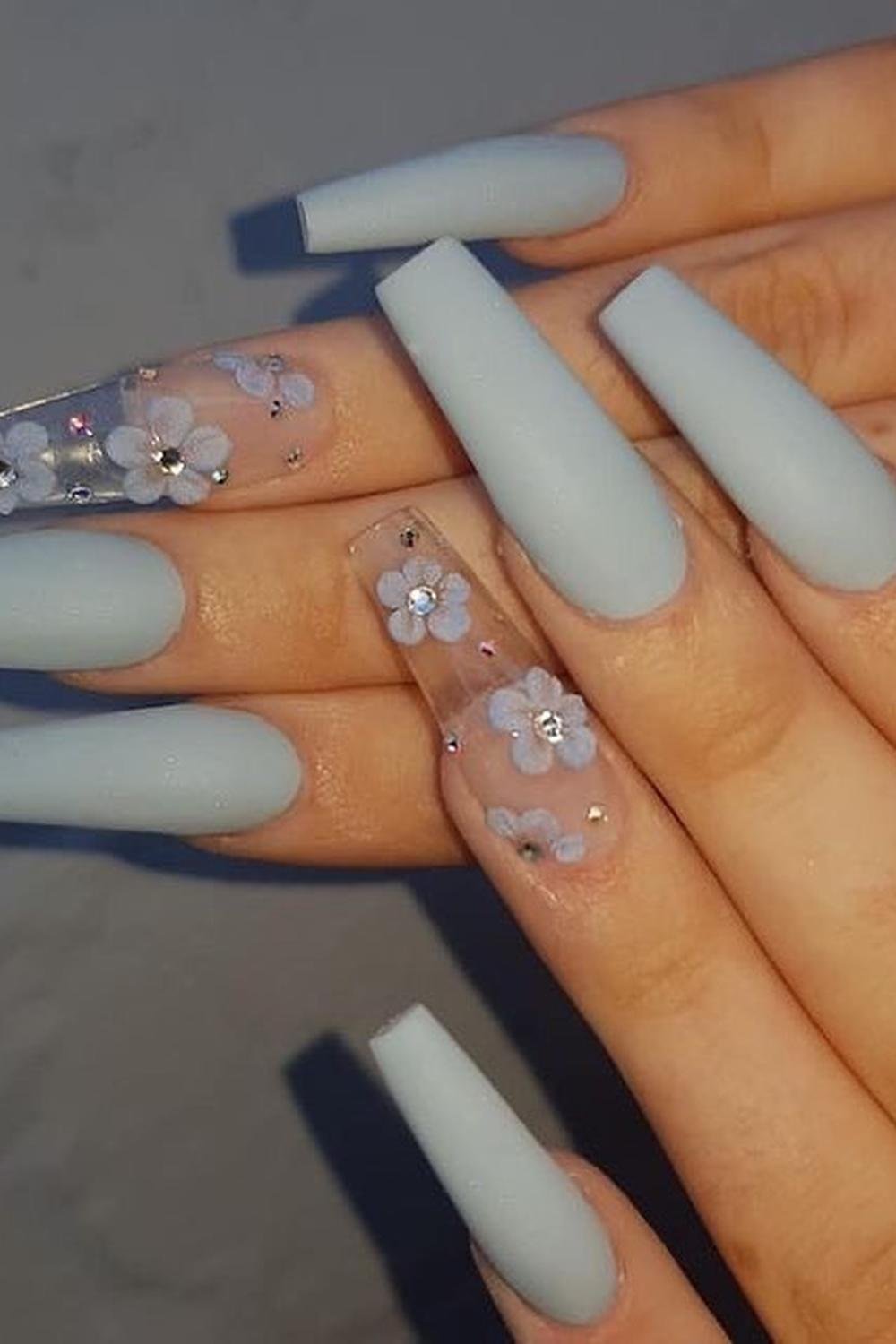 17 - Picture of Prom Nails