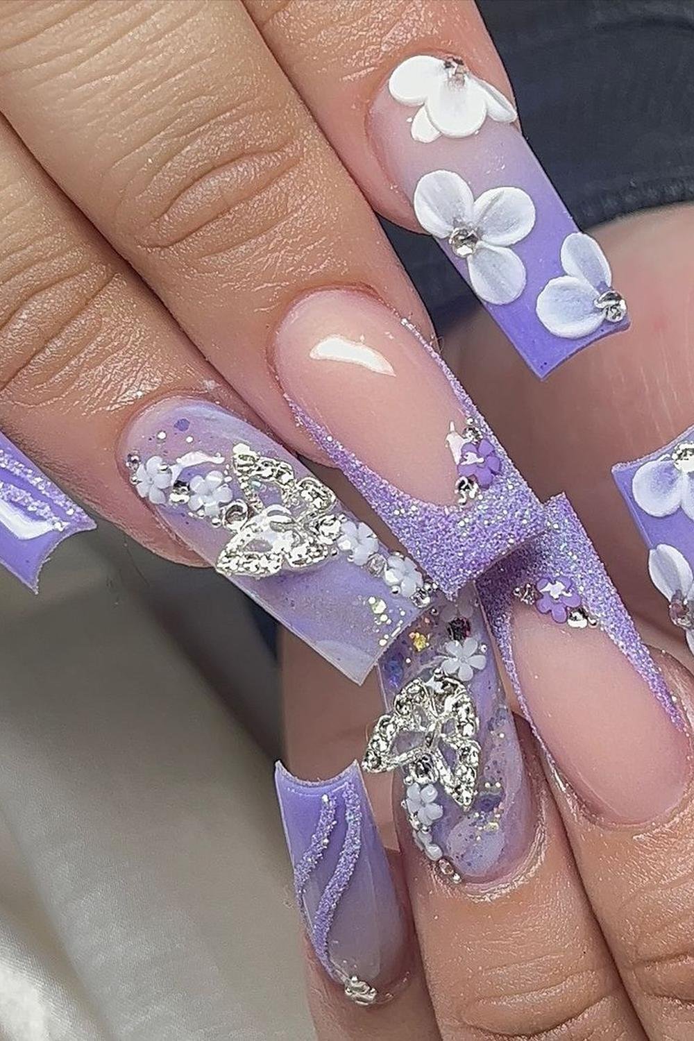 25 - Picture of Prom Nails