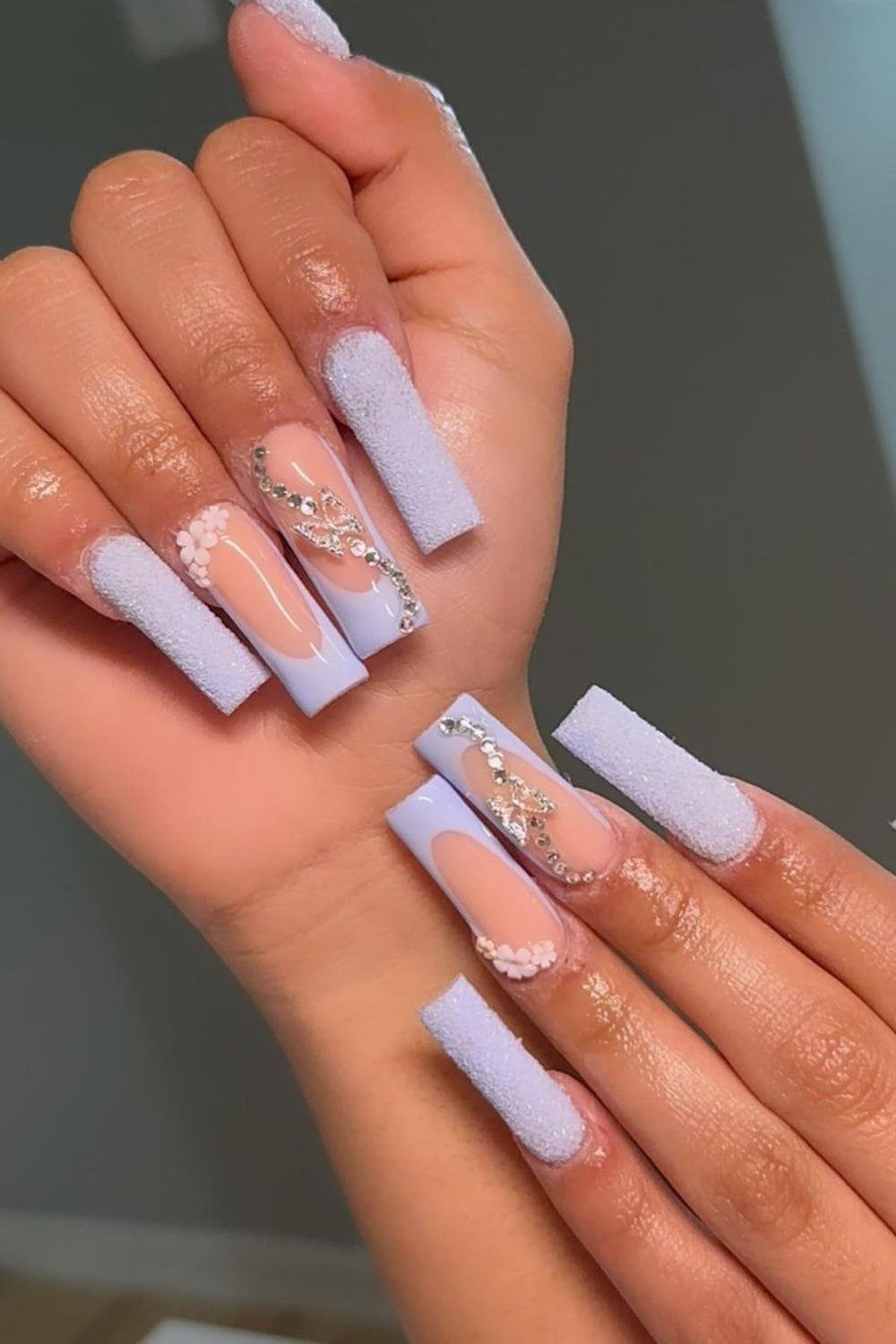 45 - Picture of Prom Nails
