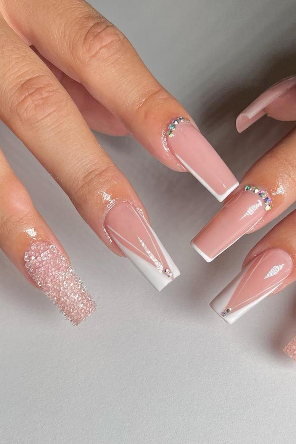 47 - Picture of Prom Nails