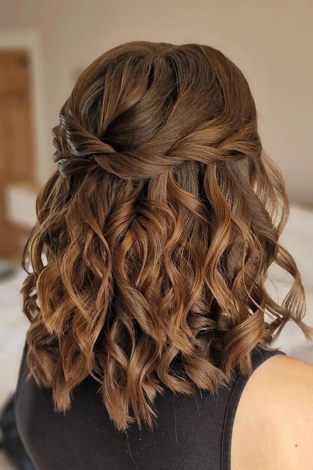 12 - Picture of Shoulder Length Hairstyles