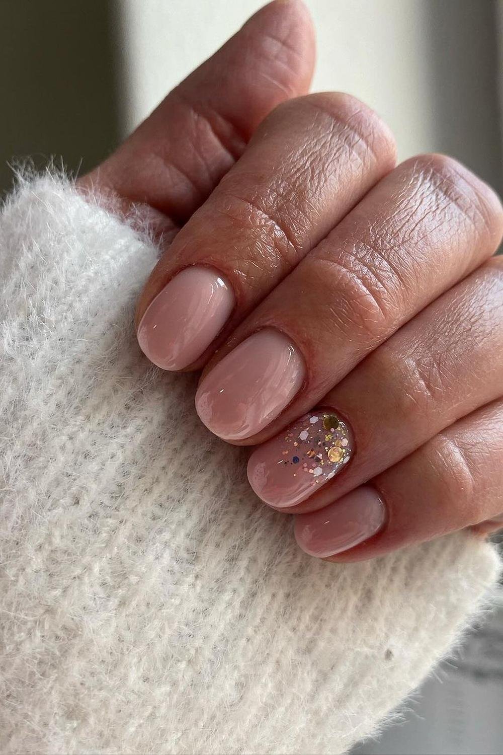 13 - Picture of Squoval Nails