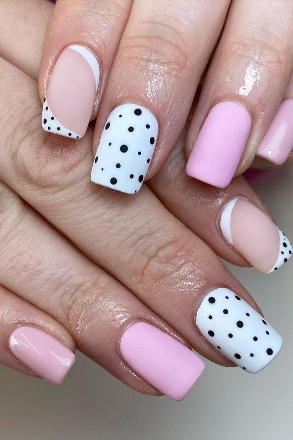 16 - Picture of Squoval Nails