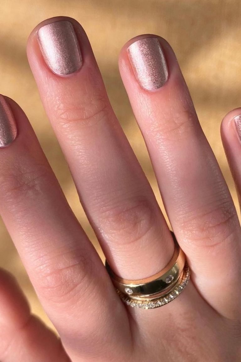 Unleash the squoval nails obsession overnight