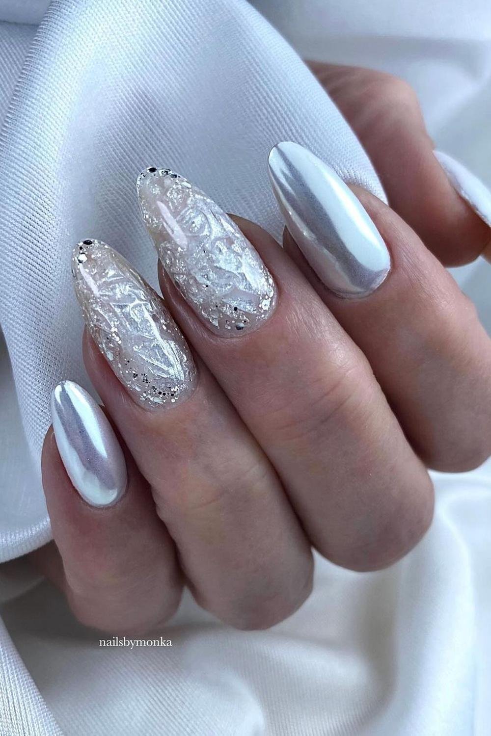10 - Picture of Silver Glitter Nails