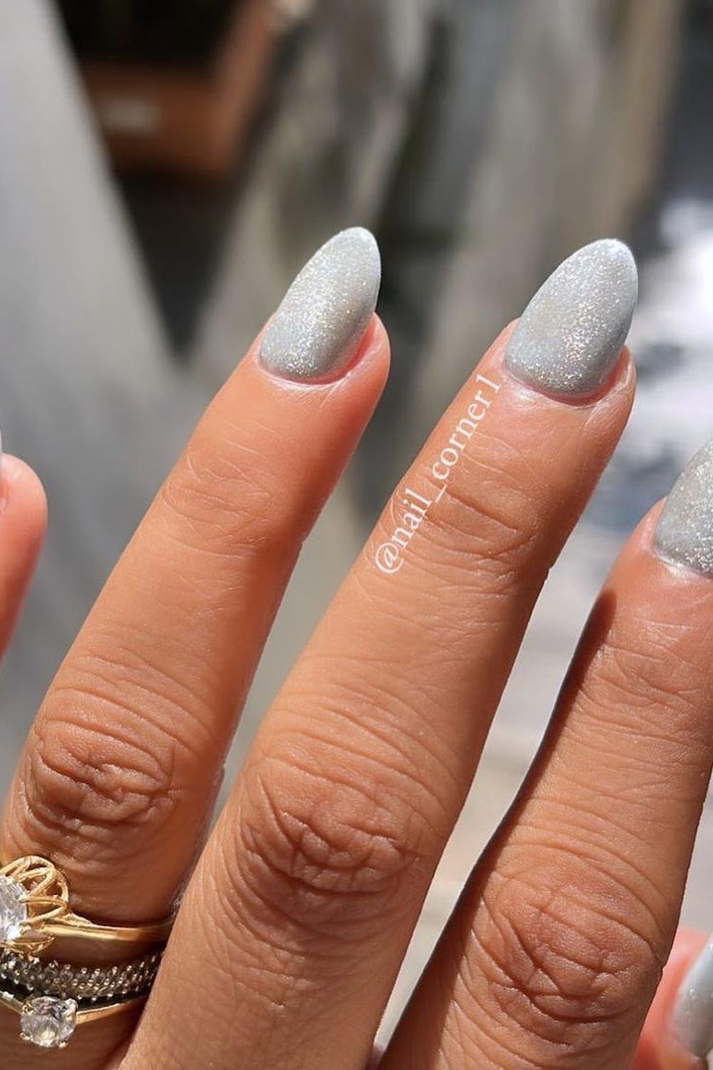 6 - Picture of Silver Glitter Nails